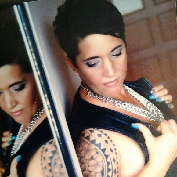 Meet your Posher, Melissa - Picture 1 of 1